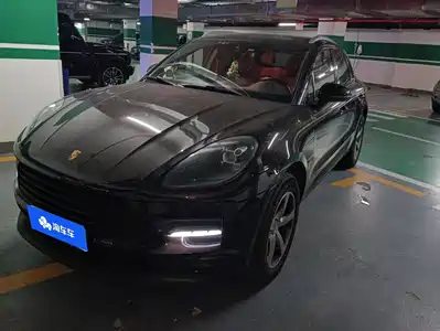 Porsche Macan 2020