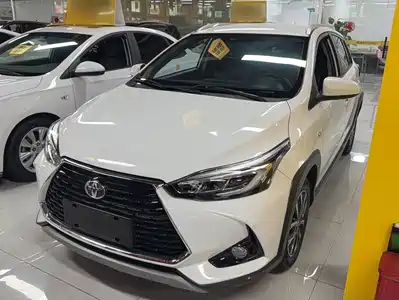 Toyota Yaris L 2022