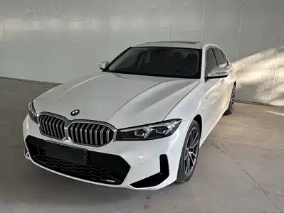 BMW 3 Series 2023