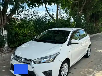 Toyota Yaris L 2014