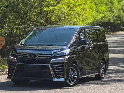 Toyota Vellfire 2022
