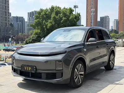 Li Auto L8 2024