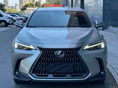 Lexus NX 2023