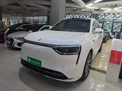 AITO Wenjie M8 2025
