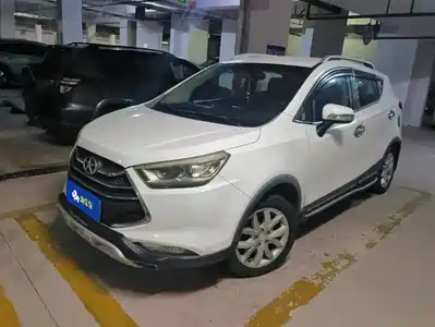 JAC Motors Refine S3 2014