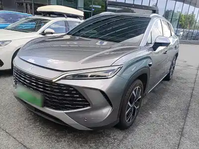 BYD Song L DM-i 2025