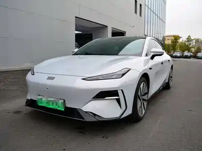 Geely Galaxy E8 2024