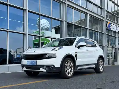 Lynk & Co 01 2019