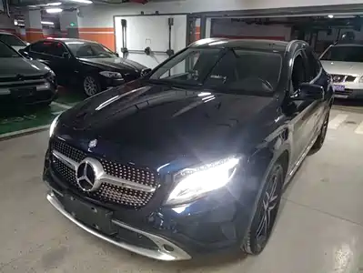 Mercedes-Benz GLA 2016
