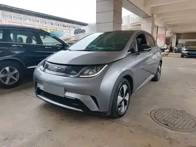 BYD Dolphin 2023