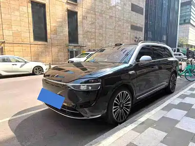 AITO Wenjie M9 2025