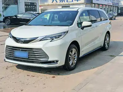 Toyota Sienna 2026