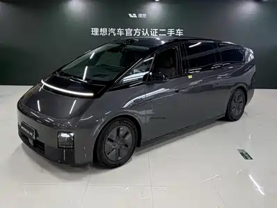 Li Auto MEGA 2024