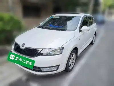 Škoda Rapid Spaceback 2017