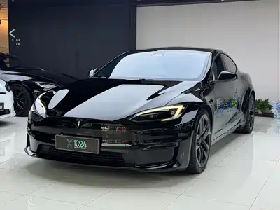 Tesla Model S 2023