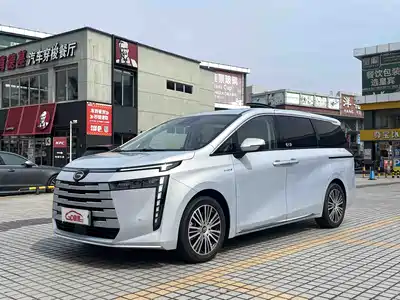 GAC Trumpchi E8 NEV 2024