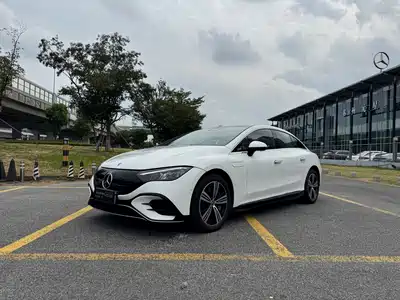 Mercedes-Benz EQE 2025