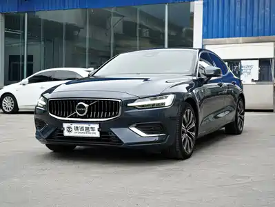 Volvo S60 2023