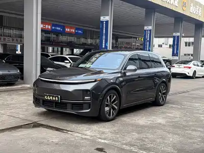 Li Auto L8 2023