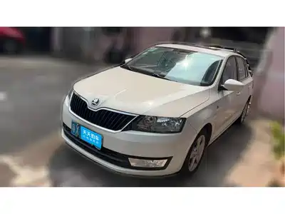 Škoda Rapid Spaceback 2016