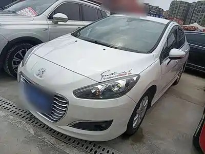 Peugeot 308 2016