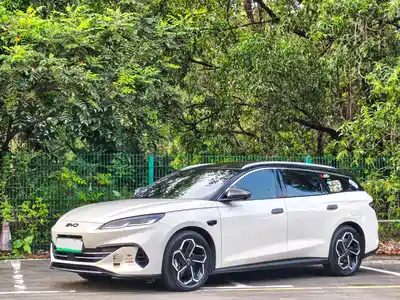 BYD Seal 06 DM-i Touring 2025