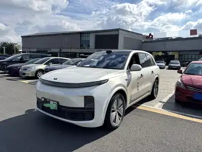 Li Auto L8 2024