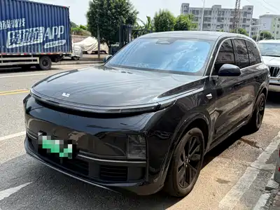 Li Auto L8 2023