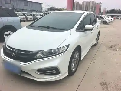Honda Jade 2018