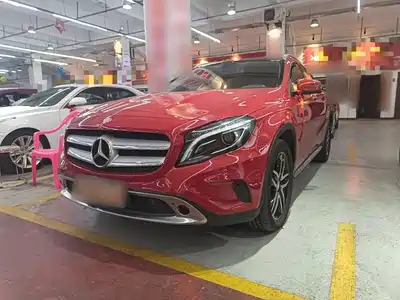 Mercedes-Benz GLA 2015