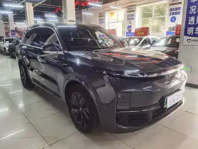 Li Auto L8 2023