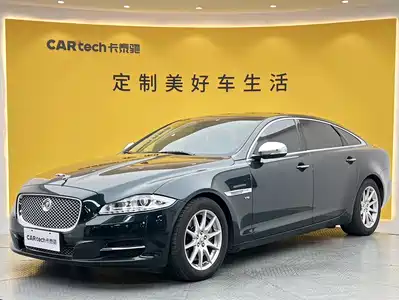 Jaguar XJ 2015