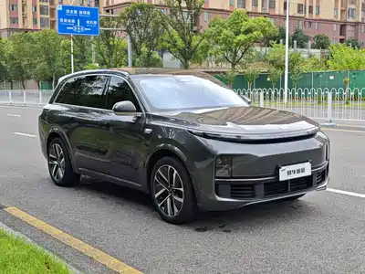 Li Auto L8 2023