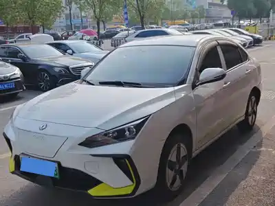 Dongfeng Aeolus Fengshen E70 2022