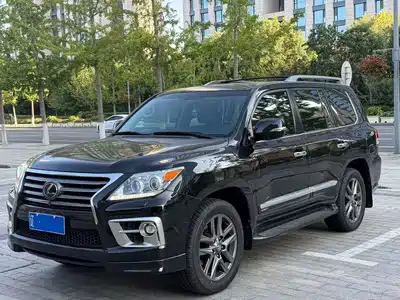Lexus LX 2016