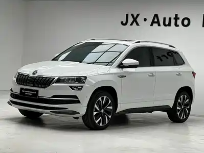 Škoda Karoq 2023