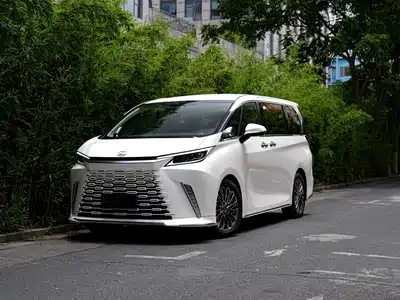 Lexus LM 2024