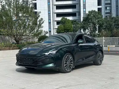MG MG7 2023