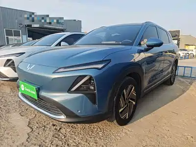 Wuling Motors Starlight S 2024