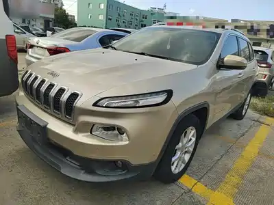 Jeep Cherokee 2016