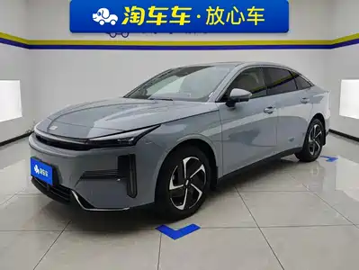 Geely Galaxy L6 2025