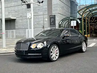Bentley Flying Spur 2015