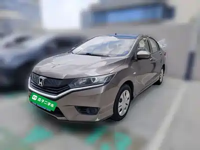 Honda Greiz 2016