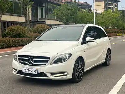 Mercedes-Benz B-Class 2012