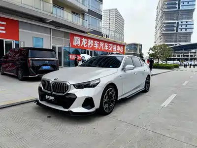 BMW 5 Series 2024