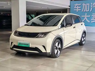 BYD Dolphin 2023
