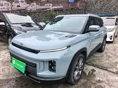 Geely ICON 2021