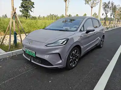 MG MG4 EV 2025