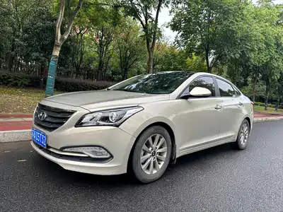 Hyundai Mistra 2014