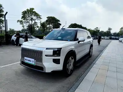 ZEEKR 9X 2025